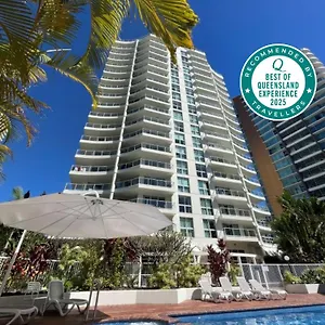 Aparthotel The Crest, Gold Coast